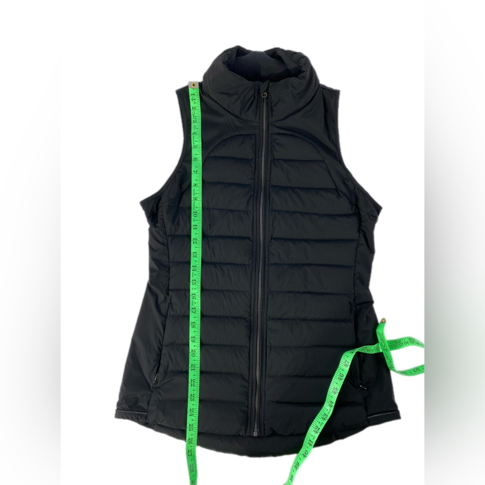 Lululemon Fluffed Up Vest Black size 8 - Picture 4 of 8